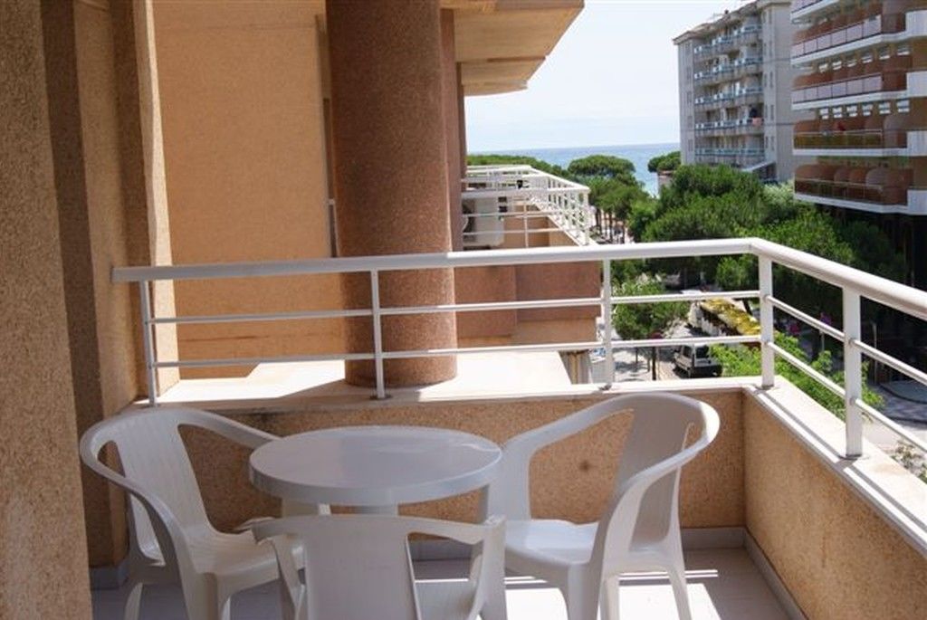Hotel Beverly Park & Spa Blanes Exterior photo